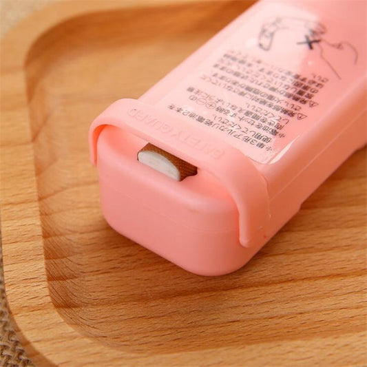 Household  portable mini snack plastic bag sealer