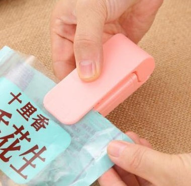 Household  portable mini snack plastic bag sealer